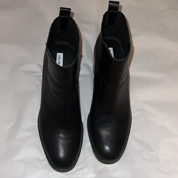 Chelsea & Violet Arcad black Leather block heels booties sz 10 - Picture 6 of 12